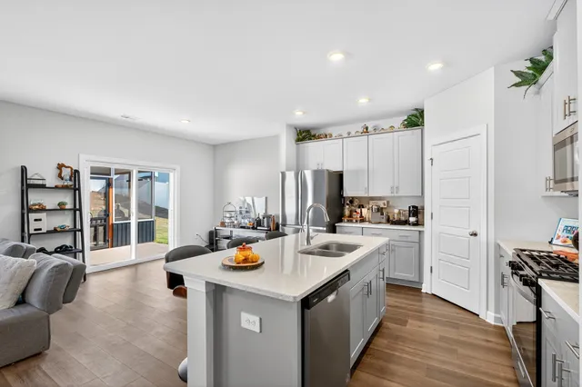 $364,900 | 292 Lavinia Circle, Duncan, SC 29334