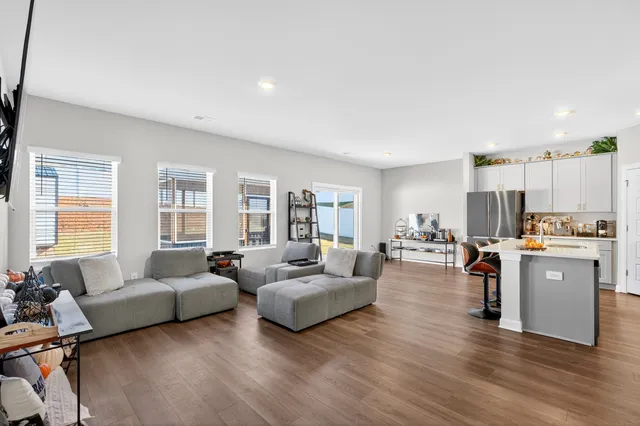 $364,900 | 292 Lavinia Circle, Duncan, SC 29334