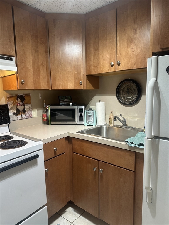 907 Beacon Street, Unit 1 Boston, MA 02215 - Photo 6 of 16