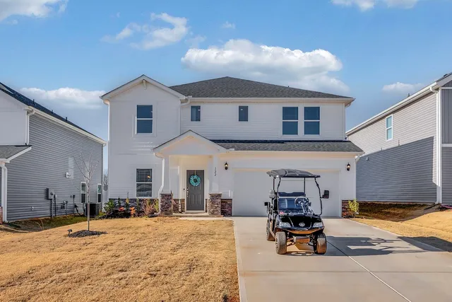 $389,900 | 122 Firehole Road, Gray Court, SC 29645