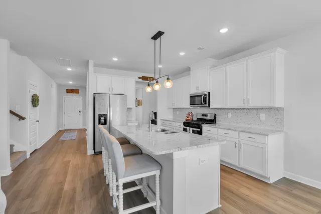 $389,900 | 122 Firehole Road, Gray Court, SC 29645