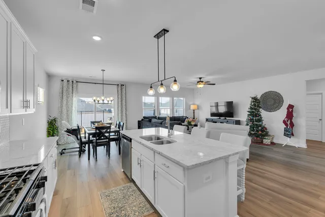 $389,900 | 122 Firehole Road, Gray Court, SC 29645