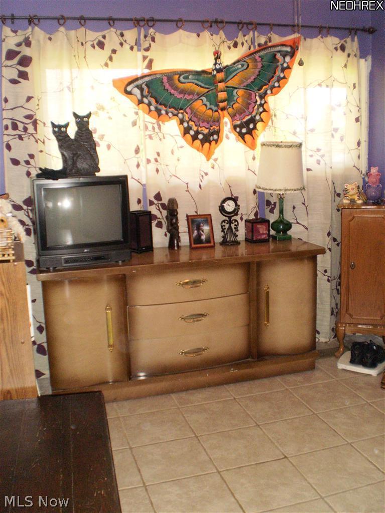 1335 Garman Road Akron, OH 44313 - Photo 10 of 24 Gallery Image 10