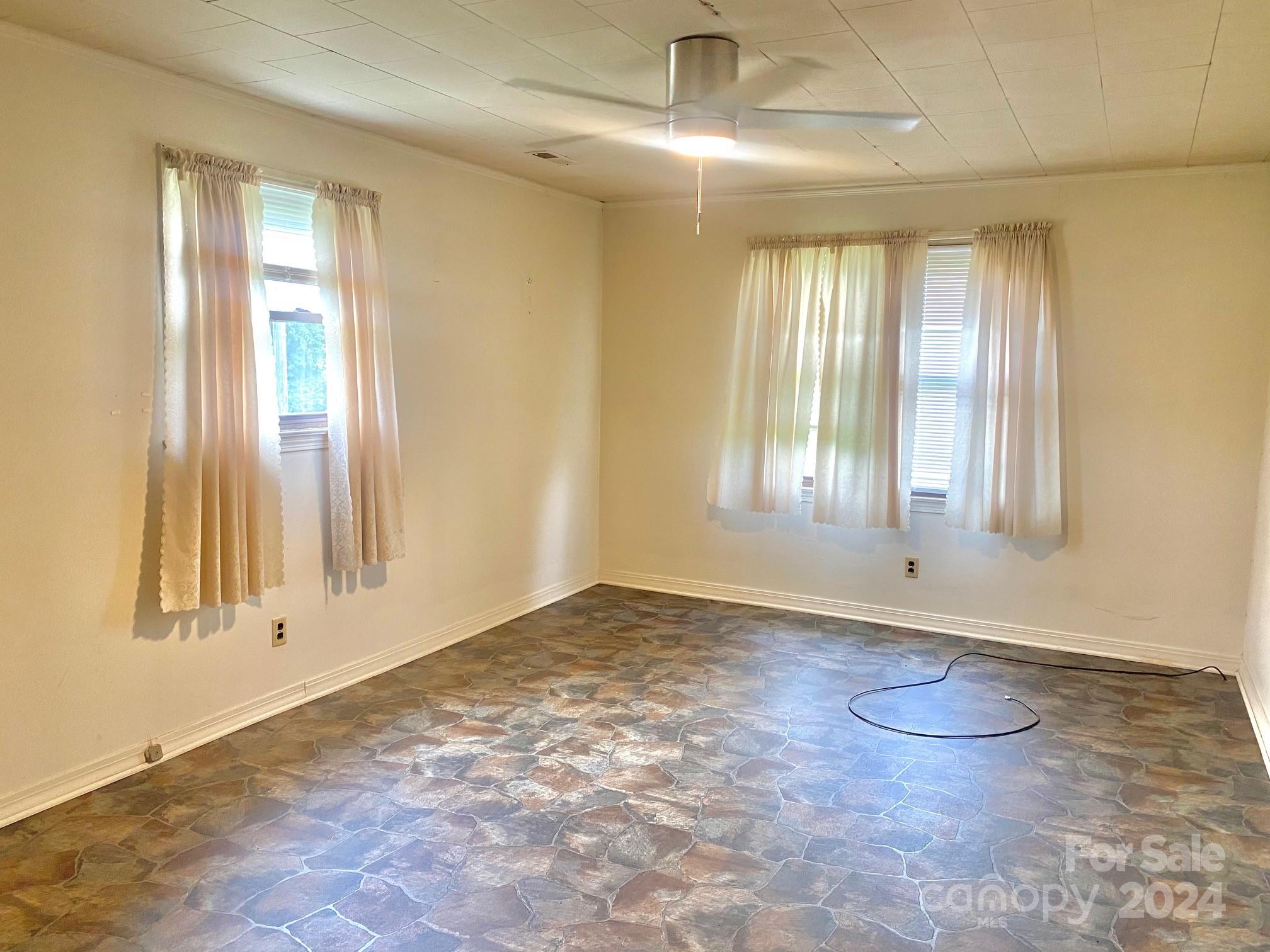 4612 Station Road Lenoir, NC 28645 - Photo 9 of 16 Gallery Image 9