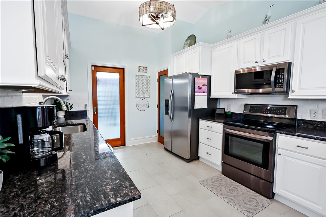 798 Dixie Terrace Sebastian, FL 32958 - Photo 12 of 36