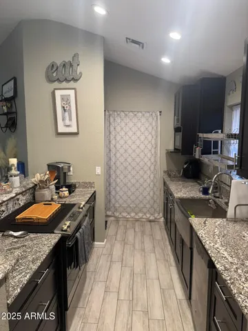 $504,500 | 7207 West McRae Way, Glendale, AZ 85308