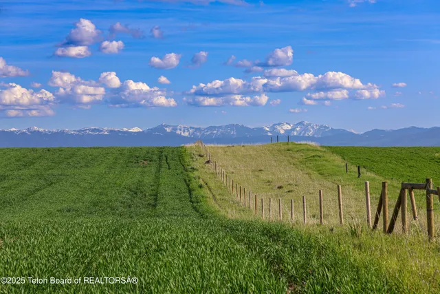 $6,350,000 | Tbd West 7000 North, Tetonia, ID 83452