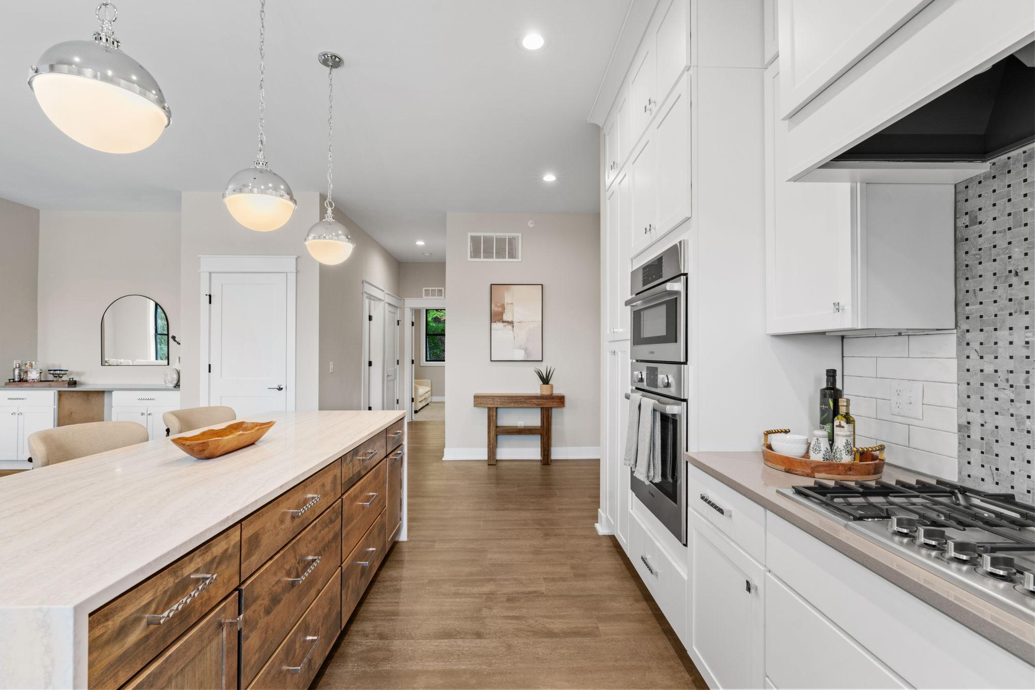 5754 Shady Oak Road, Unit 1 Minnetonka, MN 55343 - Photo 12 of 44 Gallery Image 12