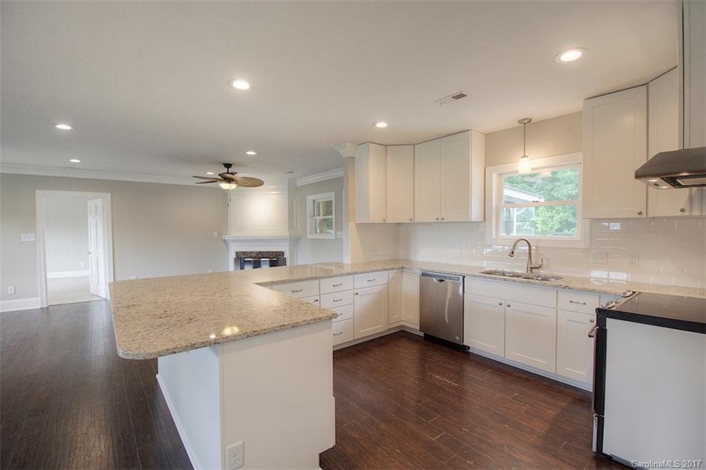 14609 Phillips Road Matthews, NC 28105 - Photo 15 of 24 Gallery Image 15