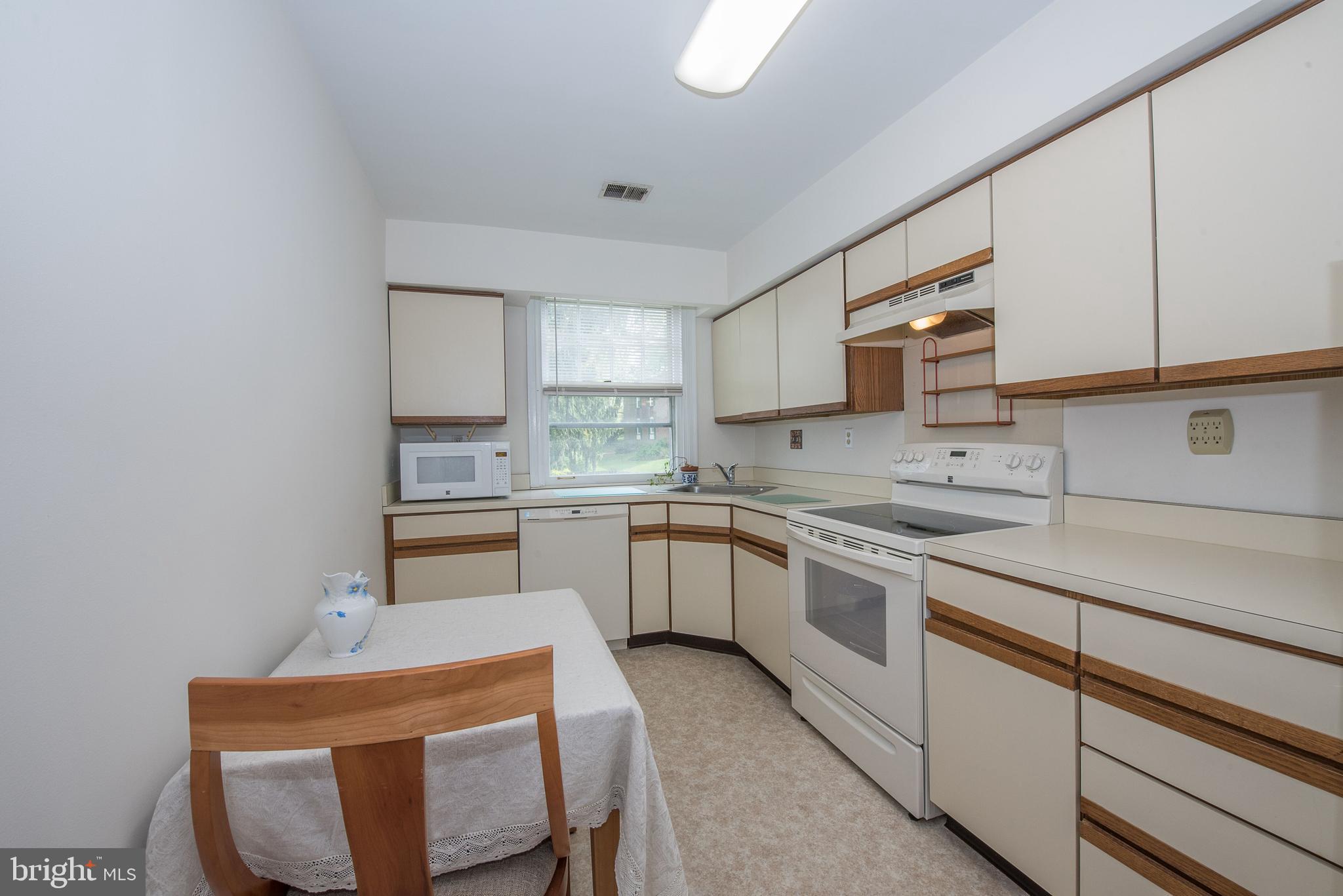 500 East Lancaster Avenue, Unit 137D Wayne, PA 19087 - Photo 7 of 16