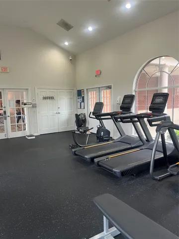 $392,000 | 6318 Big Oak Canyon Drive, Richmond, TX 77469