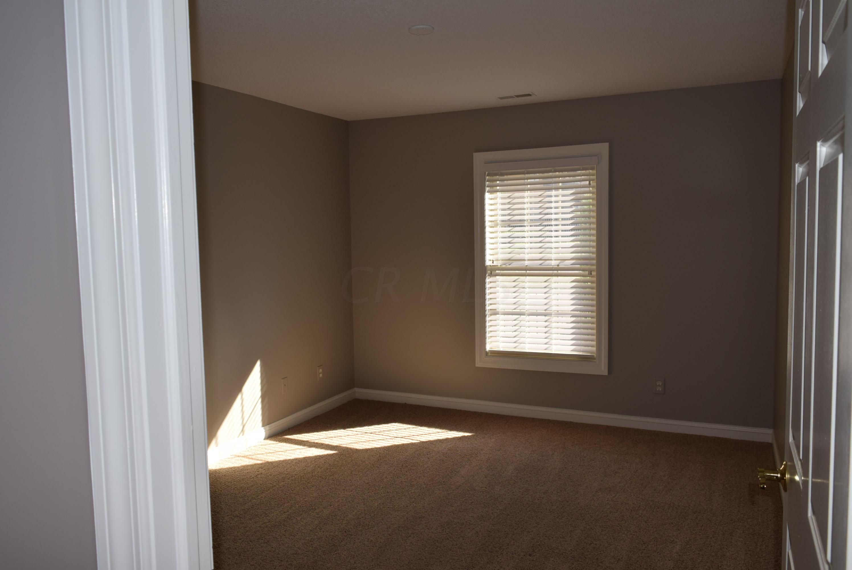 724 Stone Ridge Way Newark, OH 43055 - Photo 22 of 32