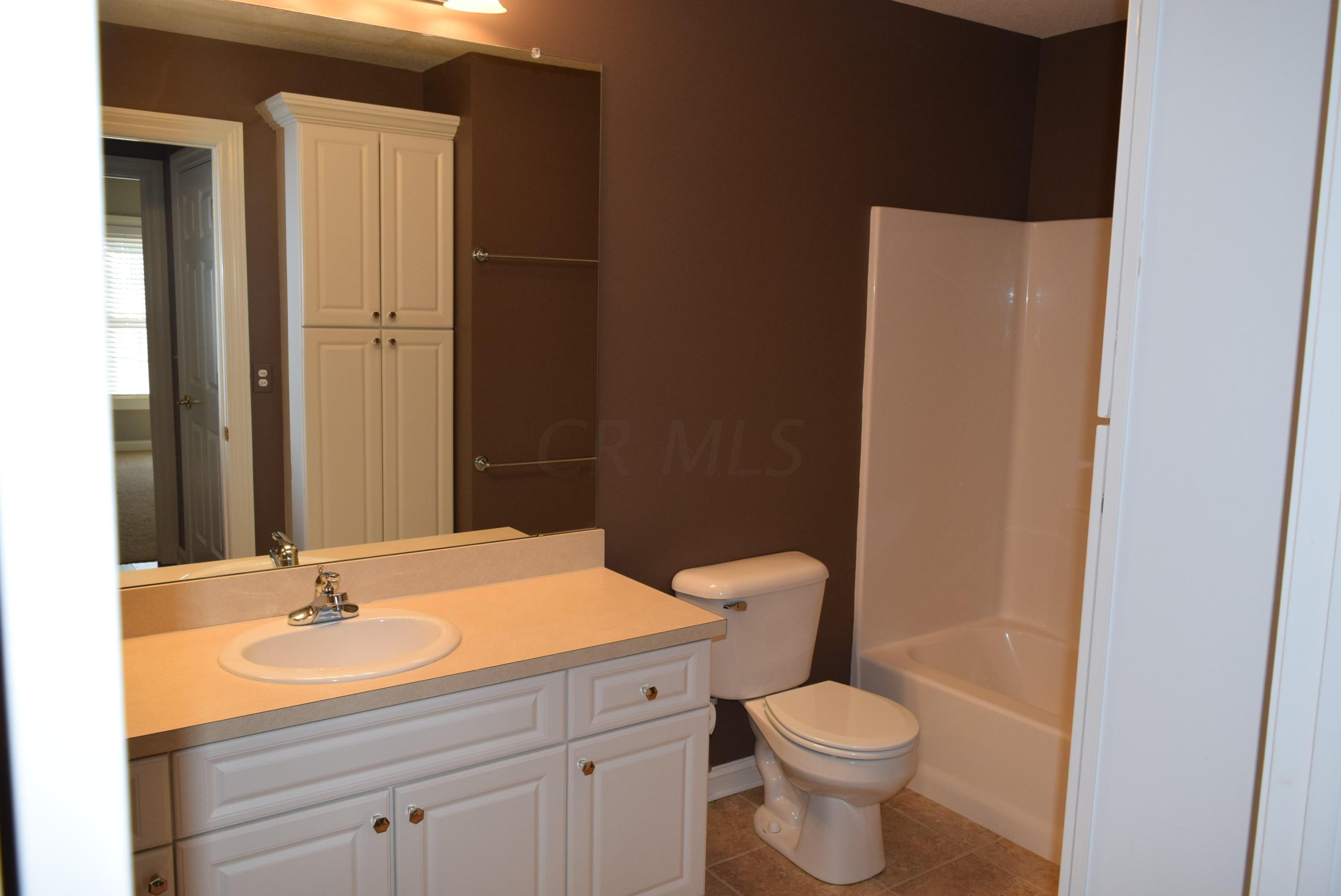 724 Stone Ridge Way Newark, OH 43055 - Photo 23 of 32