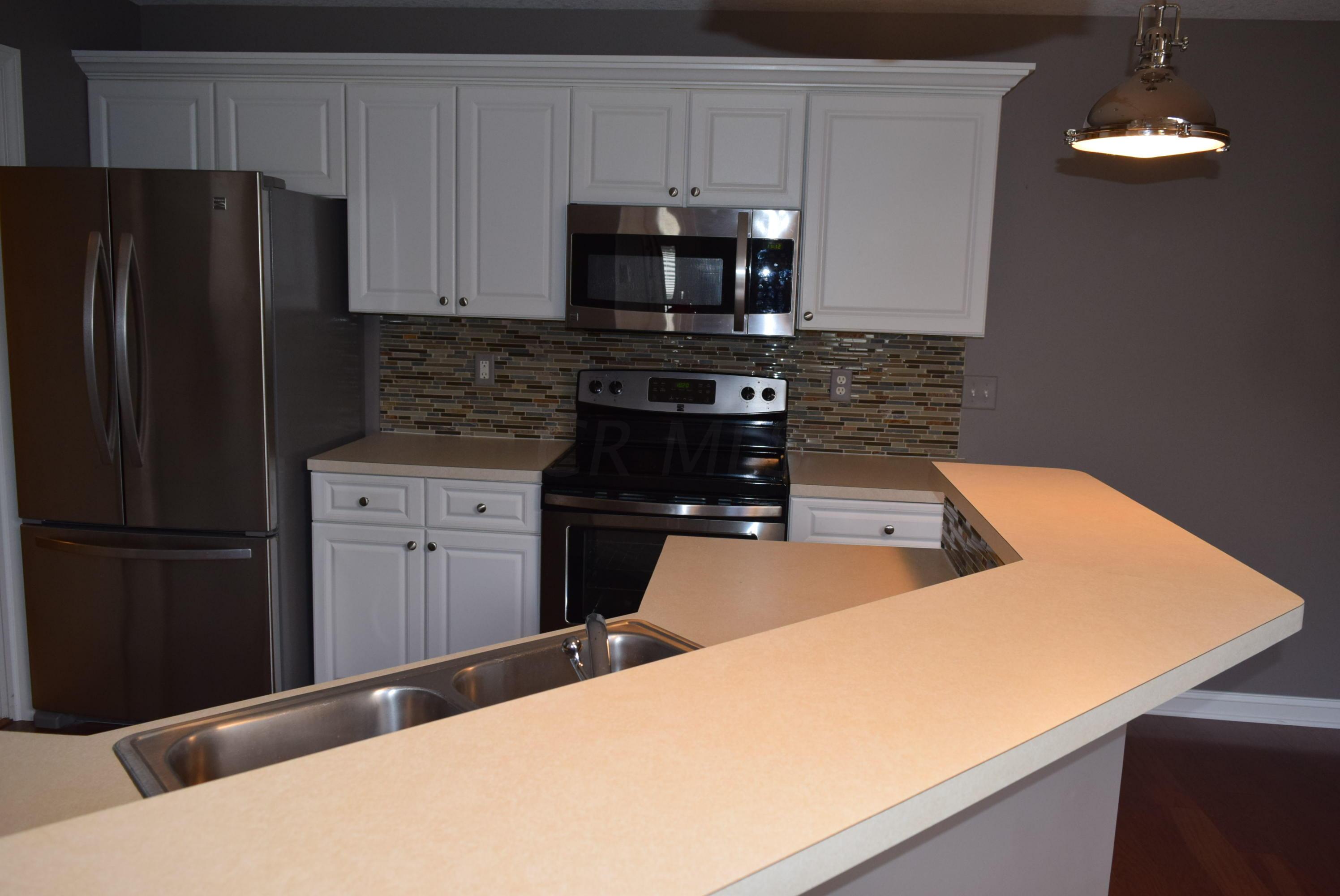 724 Stone Ridge Way Newark, OH 43055 - Photo 10 of 32