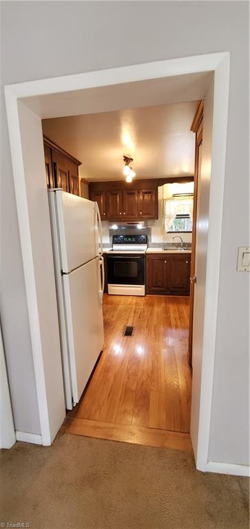 1558 Coleridge Road Siler City, NC 27344 - Photo 10 of 19 Gallery Image 10