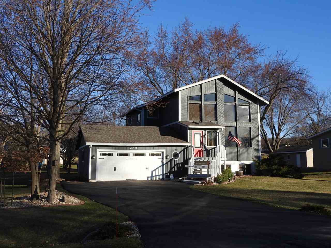 232 Lake Summerset Road Lake Summerset, IL 61019 - Photo 1 of 24 a front view of house with yard