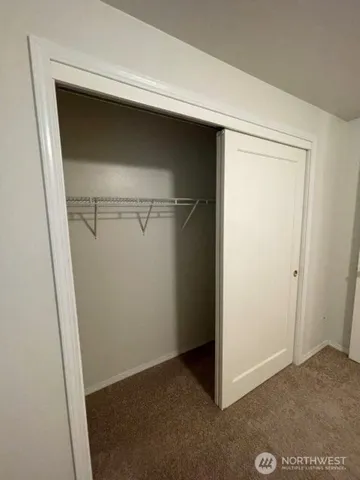 $1,700 | 5701 200th Street Southwest, Unit 4, Lynnwood, WA 98036