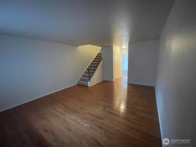 $1,700 | 5701 200th Street Southwest, Unit 4, Lynnwood, WA 98036