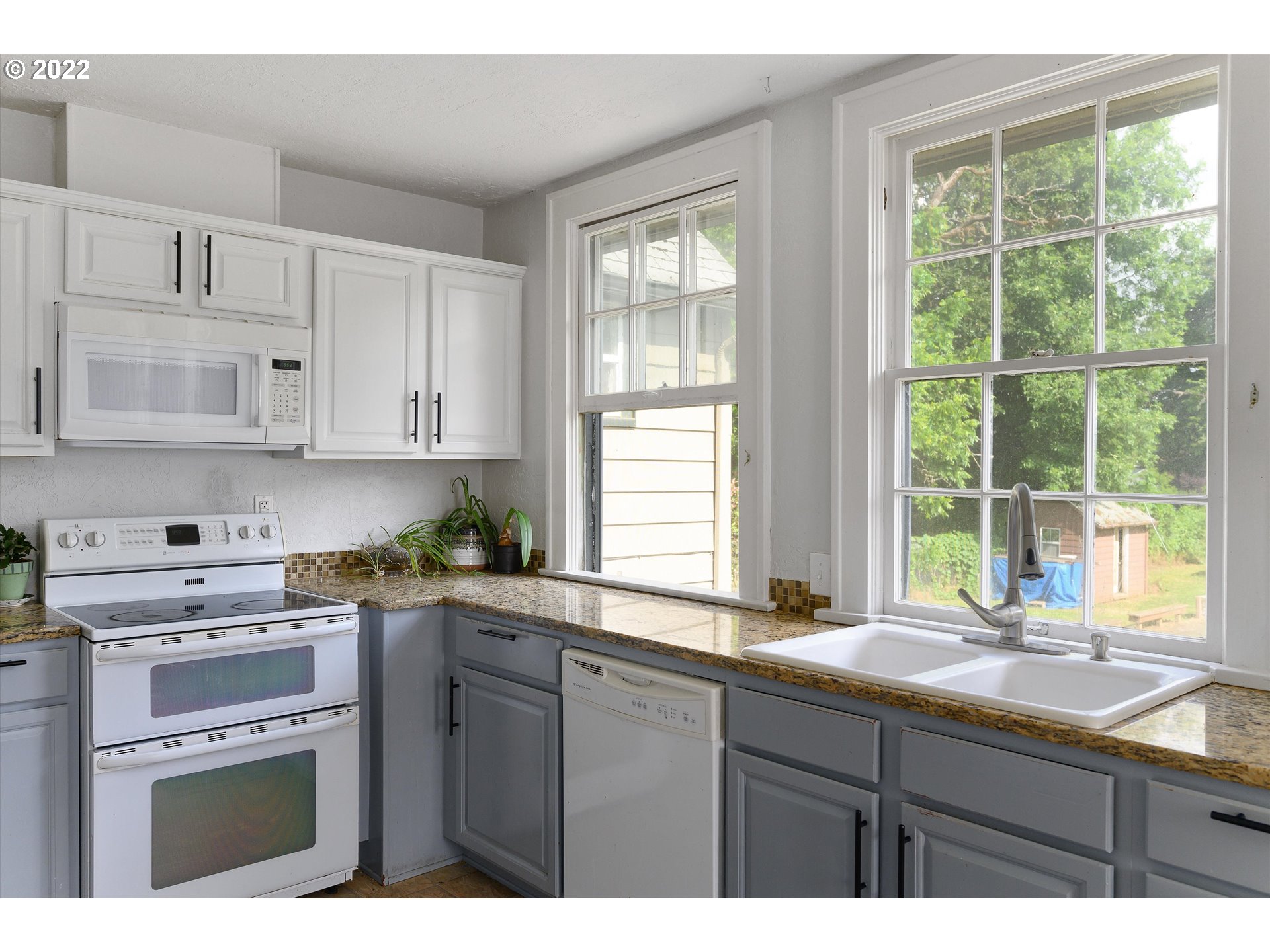 468 Southwest Court Street Dallas, OR 97338 - Photo 11 of 32 Gallery Image 11