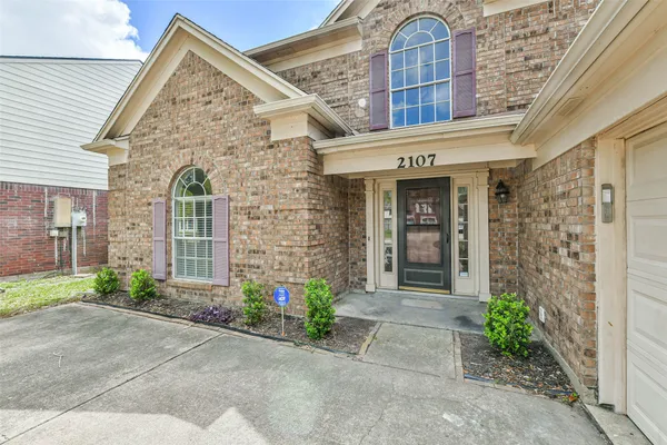$2,450 | 2107 Bennigan Street, League City, TX 77573