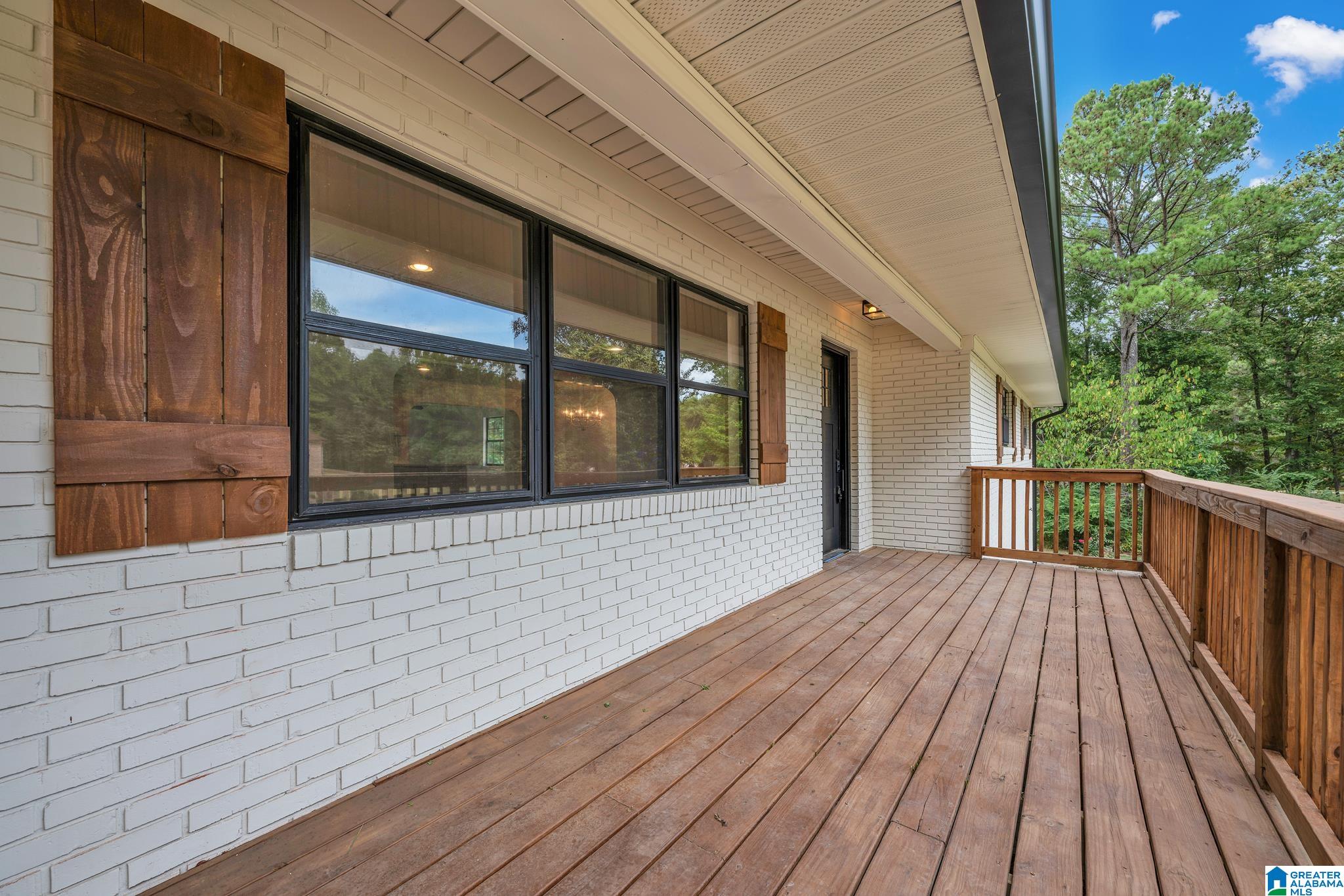 264 Ridgewood Drive Jasper, AL 35501 - Photo 5 of 40