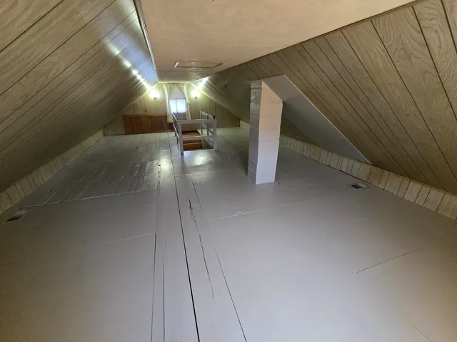 $244,900 | 3943 South 55th Street, Greenfield, WI 53220