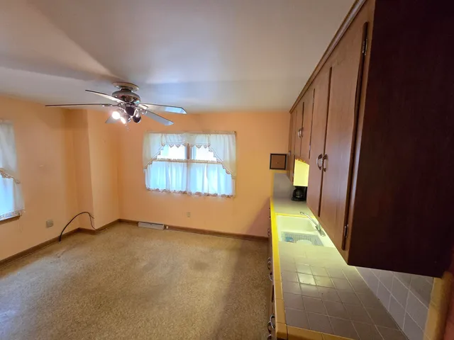 $244,900 | 3943 South 55th Street, Greenfield, WI 53220