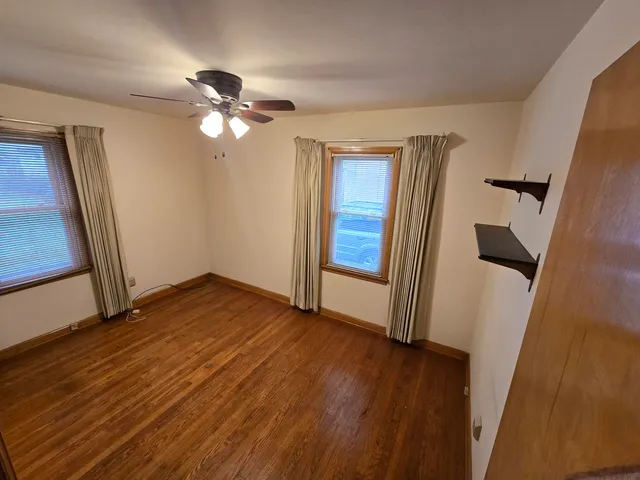 $244,900 | 3943 South 55th Street, Greenfield, WI 53220