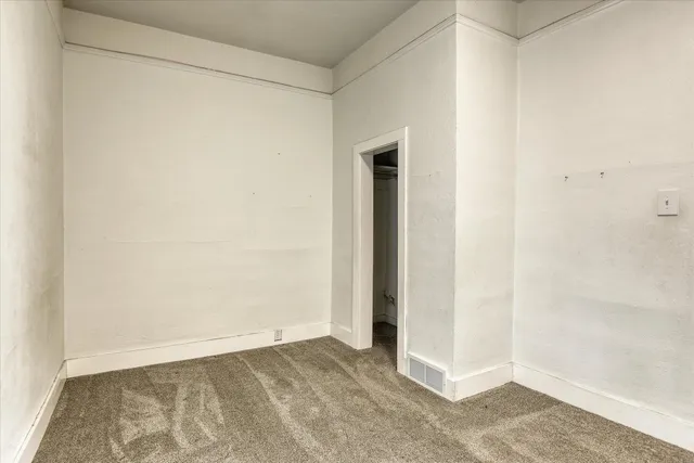 $272,500 | 128 College Street, Tekoa, WA 99033