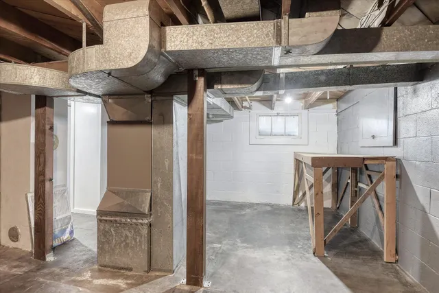 $272,500 | 128 College Street, Tekoa, WA 99033