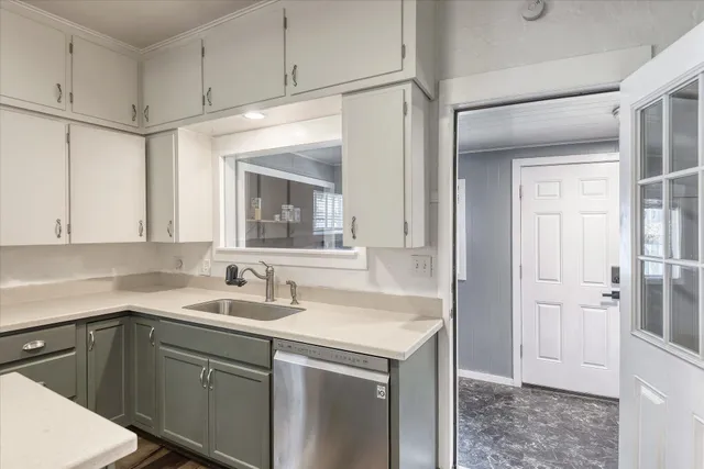 $272,500 | 128 College Street, Tekoa, WA 99033