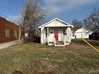 $88,000 | 107 East Moro Drive, Moro, IL 62067