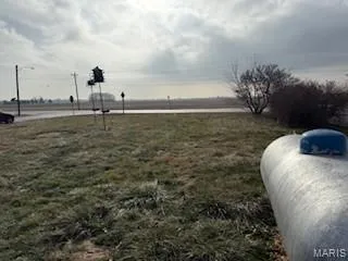 $88,000 | 107 East Moro Drive, Moro, IL 62067