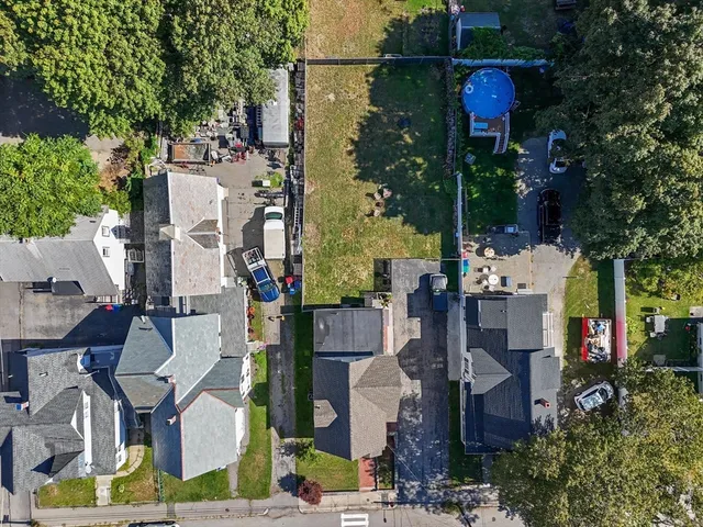 front view of multiple house