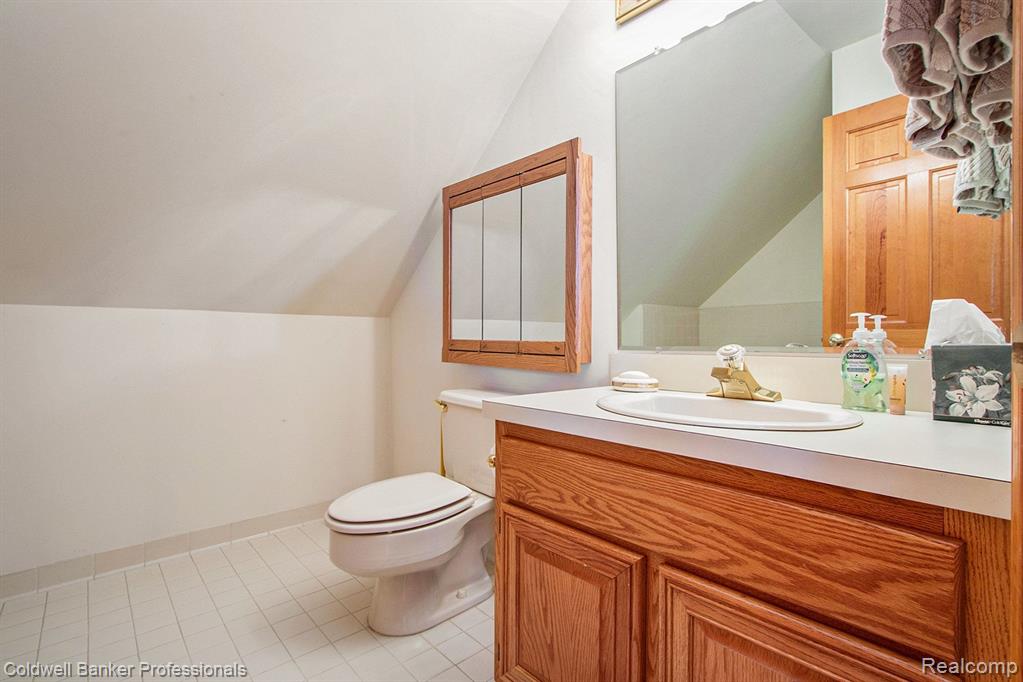 1248 Frick Road Leonard, MI 48367 - Photo 46 of 68