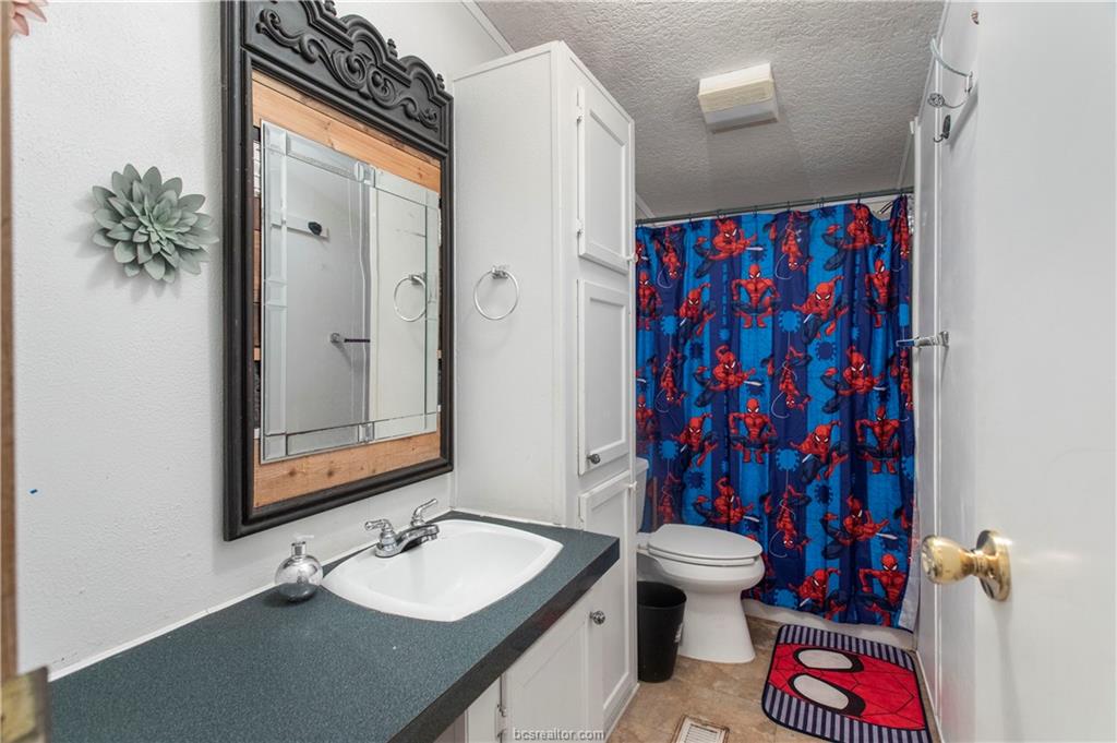 5846 Thousand Oaks Road College Station, TX 77845 - Photo 21 of 25