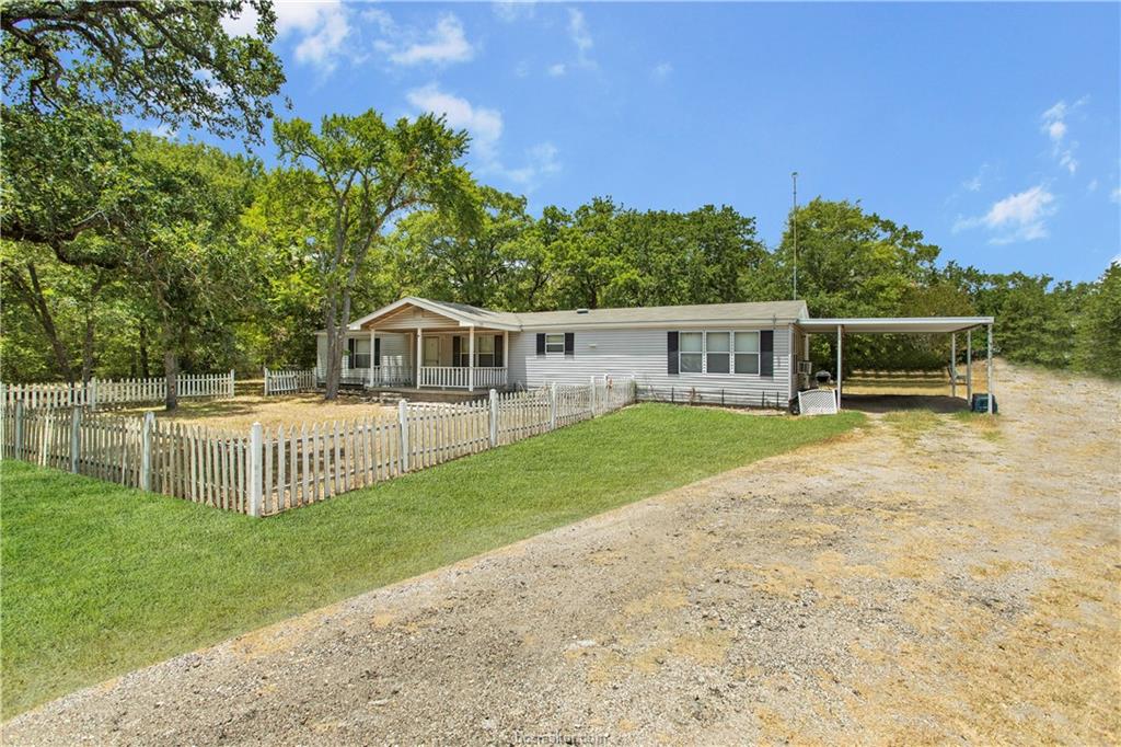 5846 Thousand Oaks Road College Station, TX 77845 - Photo 5 of 25