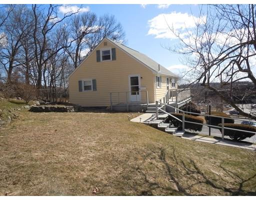 108 Upton Road Waltham, MA 02452 - Photo 3 of 23 Gallery Image 3