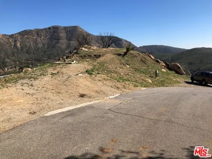 $7,500,000 | 3620 Noranda Lane, Malibu, CA 90265