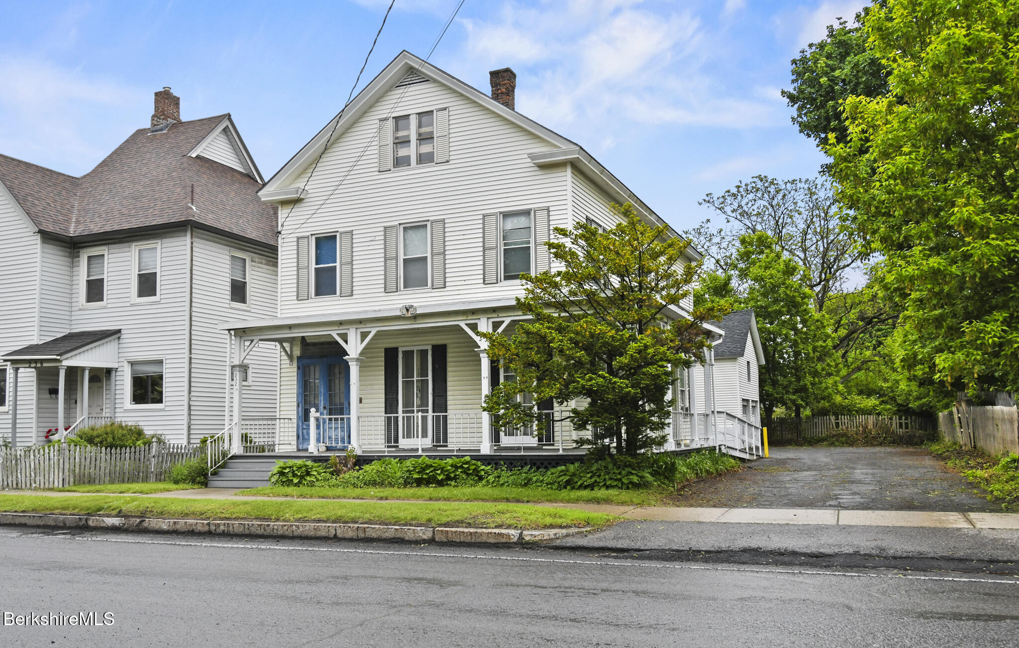 232 1st Street Pittsfield, MA 01201 - Photo 2 of 20 JAN_7921