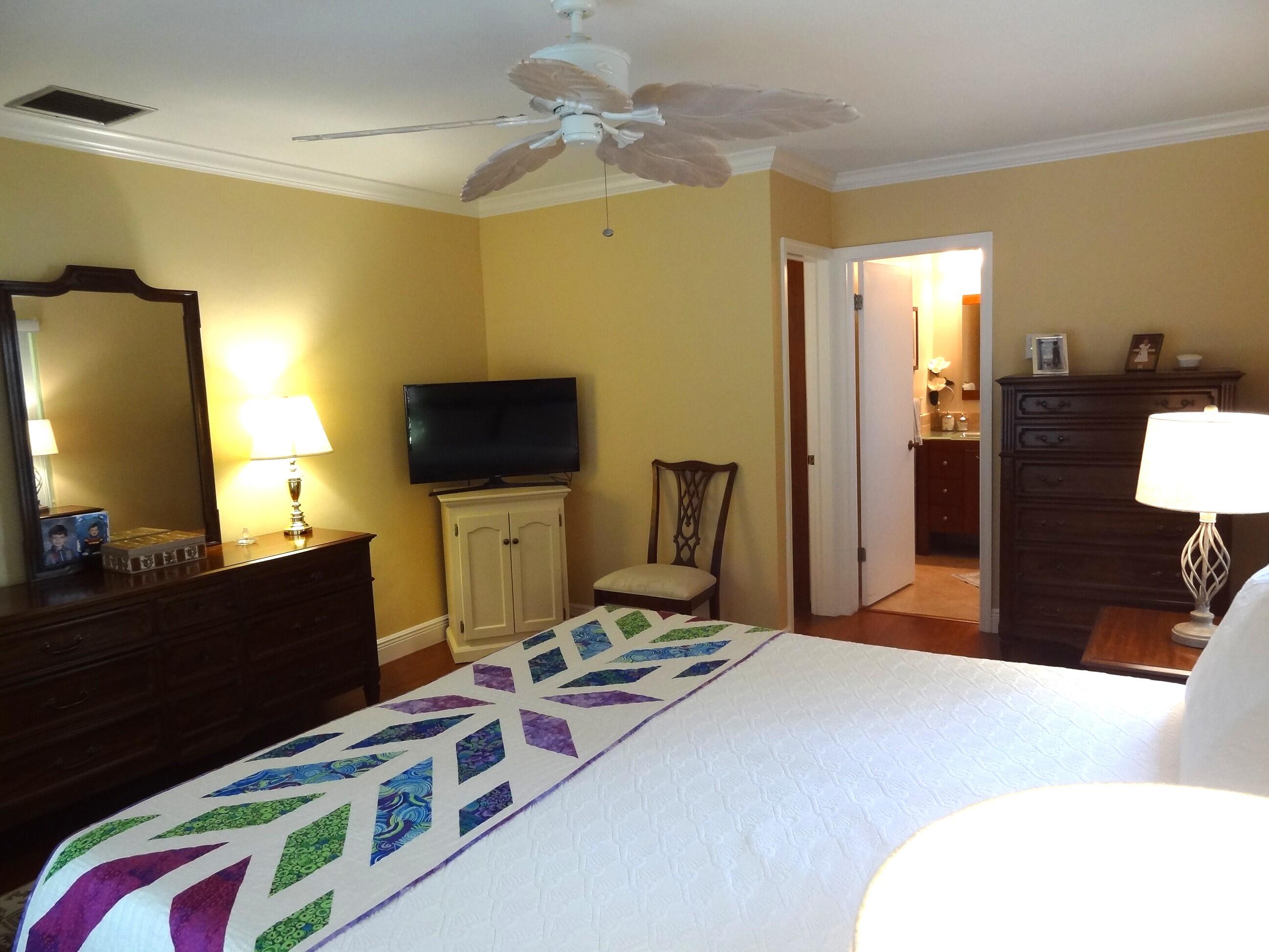 1140 Southwest 15th Street Boca Raton, FL 33486 - Photo 18 of 42 DSC02515