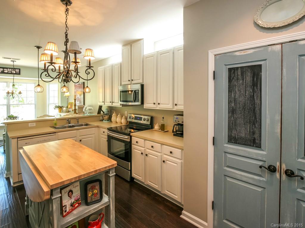 453 Silver Cypress Lane Fort Mill, SC 29708 - Photo 7 of 21 Gallery Image 7