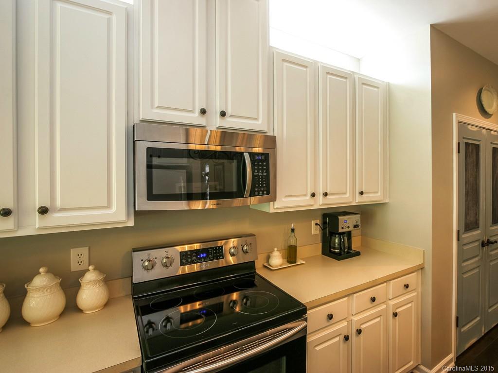 453 Silver Cypress Lane Fort Mill, SC 29708 - Photo 10 of 21 Gallery Image 10