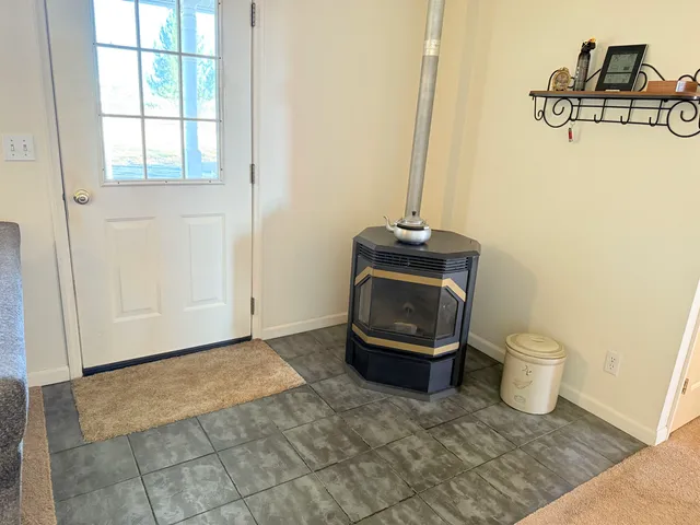 $450,000 | 15977 Laney Brothers Road East, Odessa, WA 99159