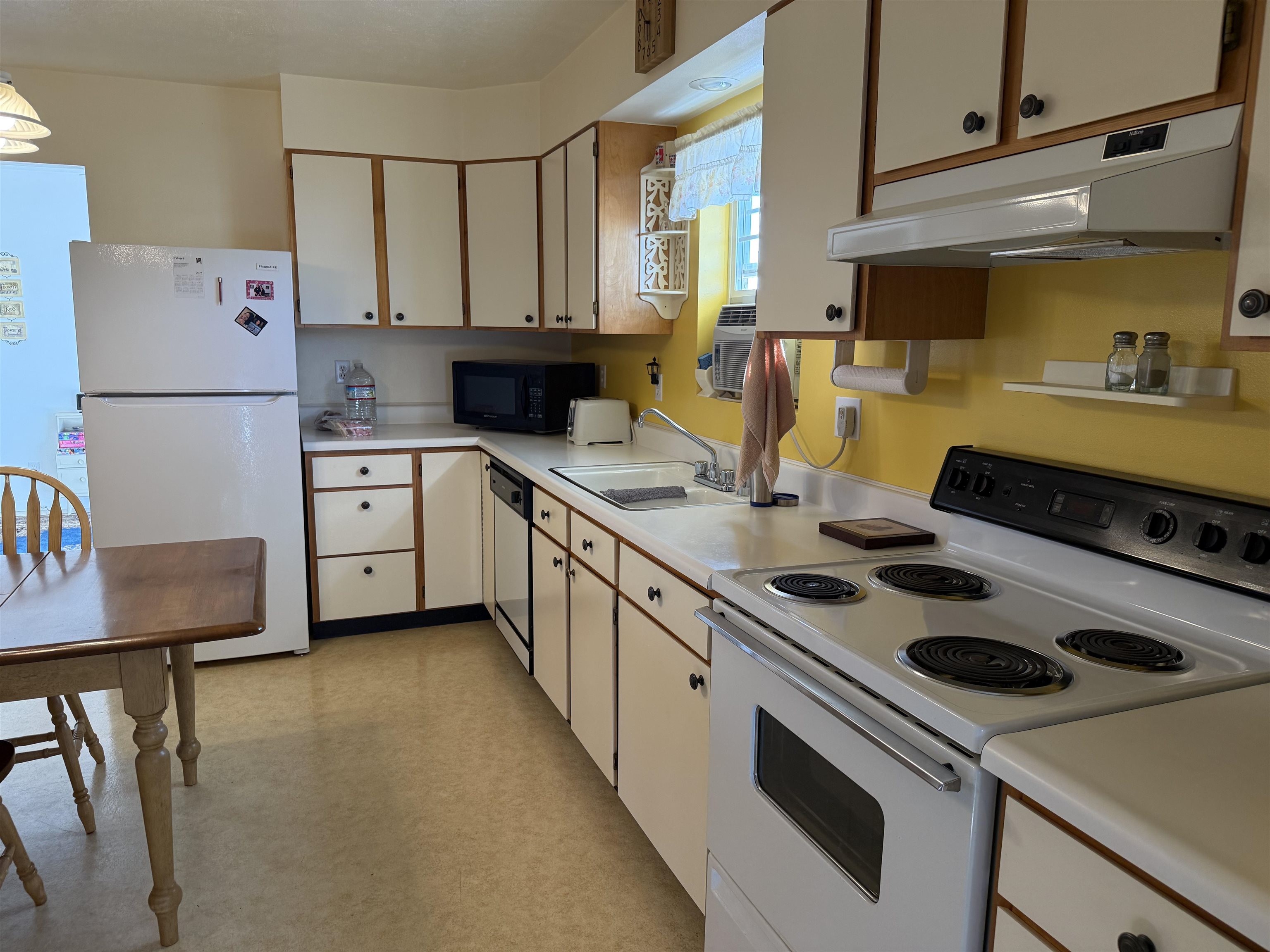 15977 Laney Brothers Road East Odessa, WA 99159 - Photo 22 of 24