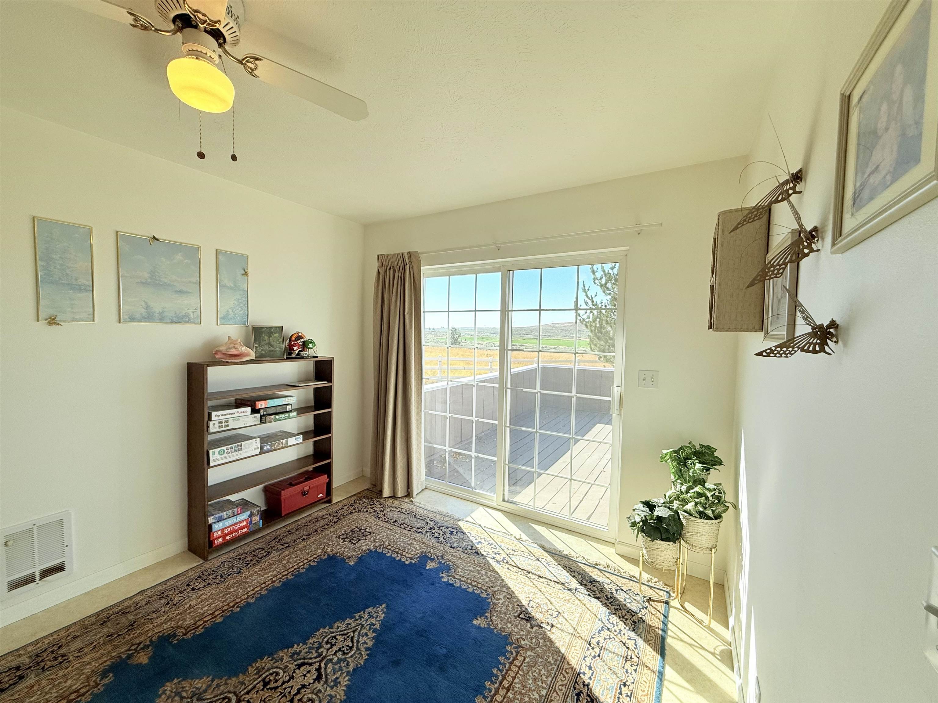 15977 Laney Brothers Road East Odessa, WA 99159 - Photo 5 of 24