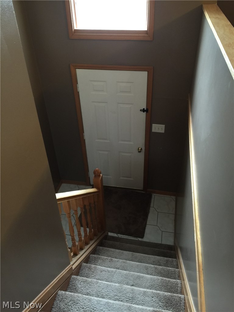 6048 Ridgeview Boulevard North Ridgeville, OH 44039 - Photo 9 of 18