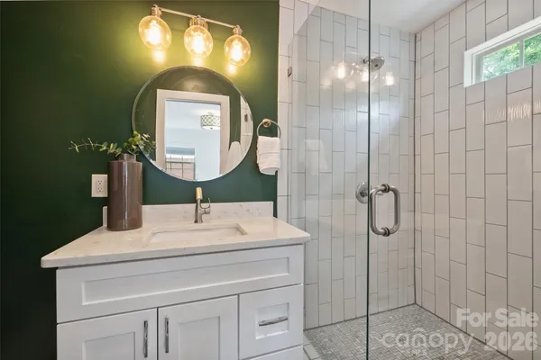 $450,000 | 2314 Crestview Drive, Charlotte, NC 28216