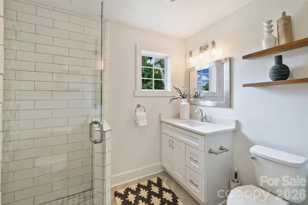 $450,000 | 2314 Crestview Drive, Charlotte, NC 28216