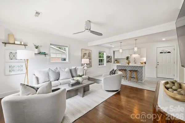 $450,000 | 2314 Crestview Drive, Charlotte, NC 28216